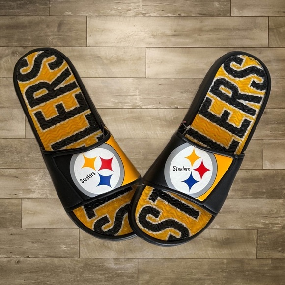 NFL • Pittsburgh Steelers Team Gel Slides Logo Sandals - Picture 7 of 7
